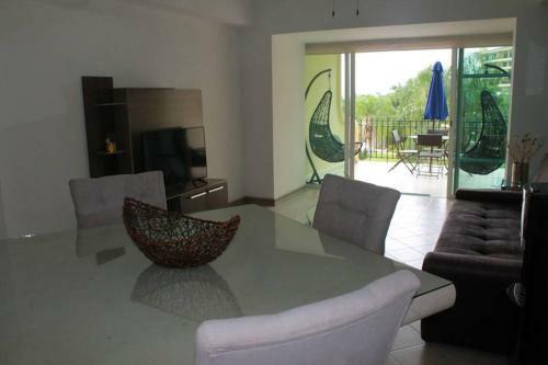 Paradise Apartment In Beach Condo Bay View Grand