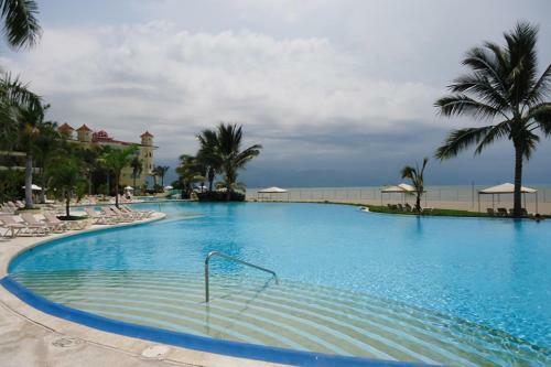 Paradise Apartment In Beach Condo Bay View Grand