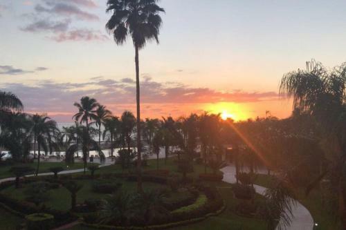 Paradise Apartment In Beach Condo Bay View Grand
