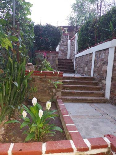 Hostal Casa En El Cerro Suites Frente Al Malec�n