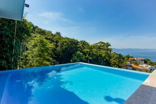 Bella Vista Villa 2 At Real Amapas