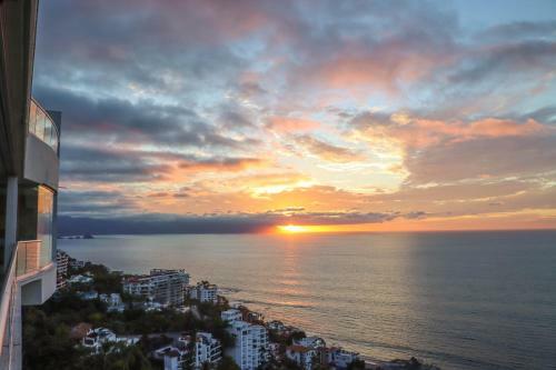 Apartamento Spectacular 11,000 Sqft Penhouse Fully Staffed