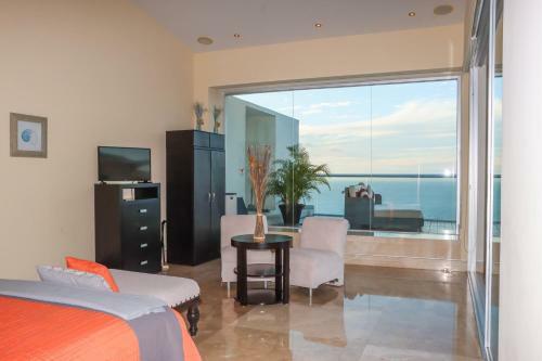 Apartamento Spectacular 11,000 Sqft Penhouse Fully Staffed