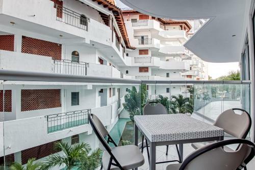 Breeze Easy At Nautico