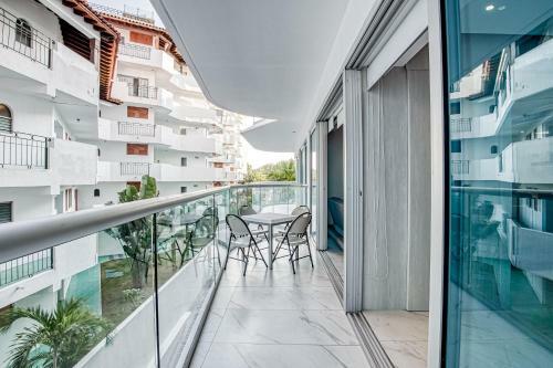 Breeze Easy At Nautico