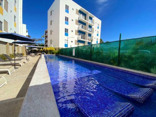 Apartamento Nuevo Con Alberca En Primer Piso