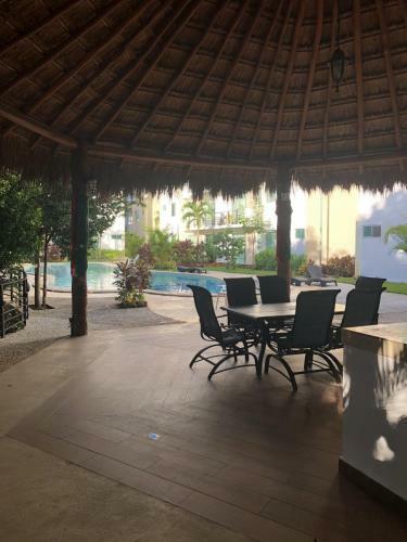 Playa Suites Apartment