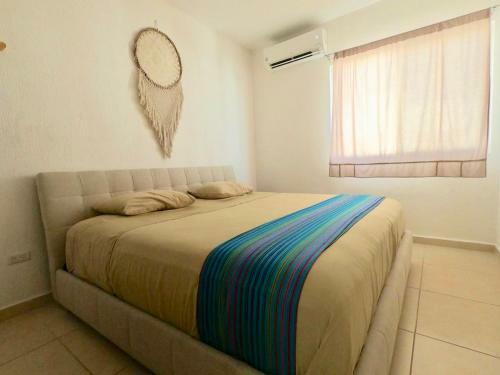 Jacuzzi Home, Holidays