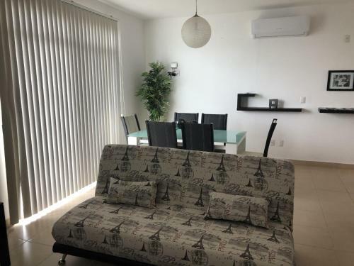 Apartamento Carey Suites