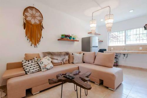 Rare Downtown Private Apartment Walk To 5th And The Ocean