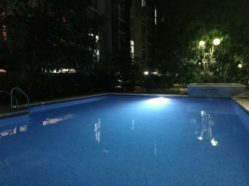 Riviera Towers Apartment 226