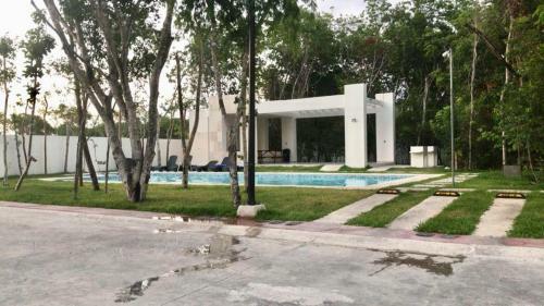 Luxurious & Unique Selva Nova Beach Apartment