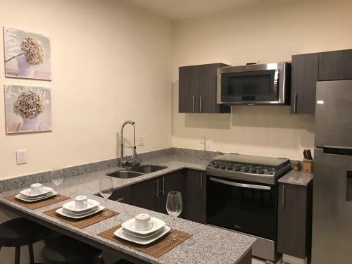 Villa Beautiful 3 Br/3.5 Bath Home@selvanova