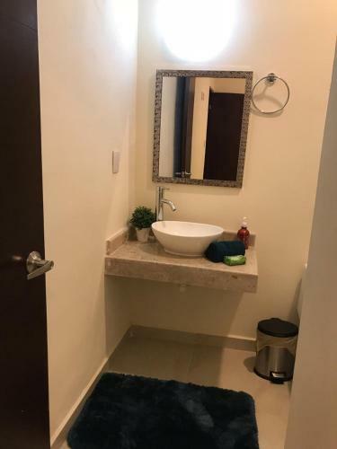 Villa Beautiful 3 Br/3.5 Bath Home@selvanova