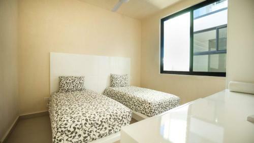 Apartments Near Beach Polo 88