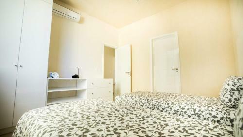 Apartments Near Beach Polo 88