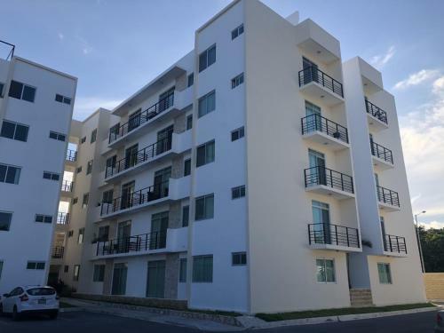 Castell Suites Apartment
