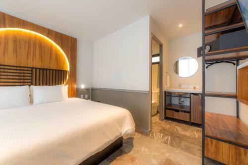 Hotel Singular Joy Vacation Rentals
