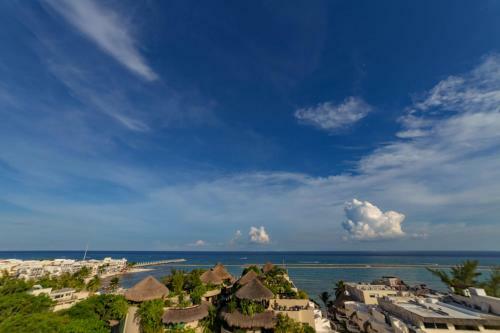 Hotel Singular Joy Vacation Rentals