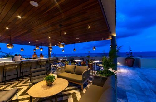 Hotel Singular Joy Vacation Rentals
