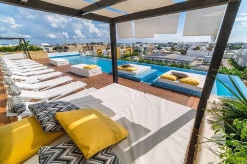Entire Apartment, Excellent Location The City 1004