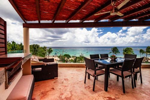 Embassy Penthouse Beachfront At The Elements By Bric
