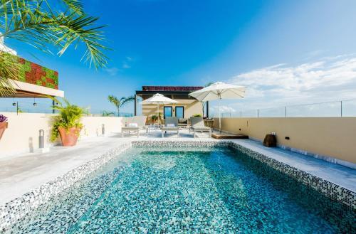 Apartamento Location!! - 2 Bdr - Luxury Rooftop - Sea Views - Pool - (Sng)