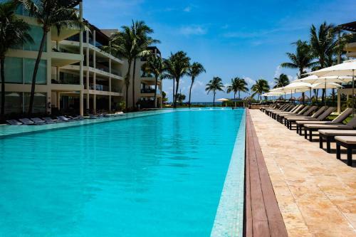 Incredible 3 Bedroom Penthouse At The Elements By Bric