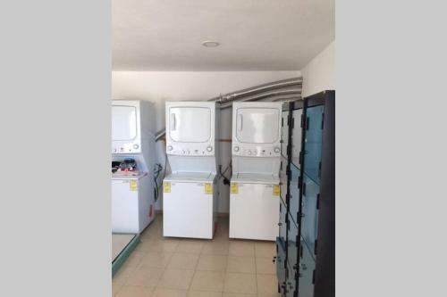 2 Bedrooms Luxury Apartment In Playa Del Carmen