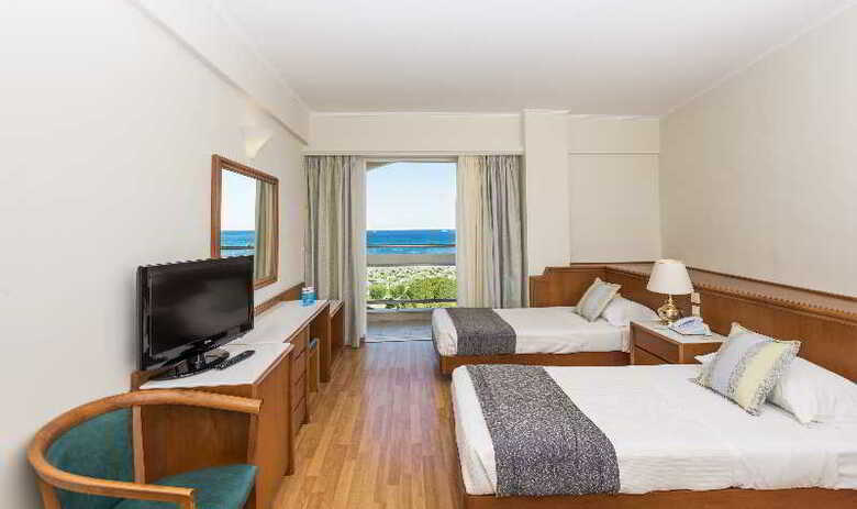 Hotel Apollo Beach