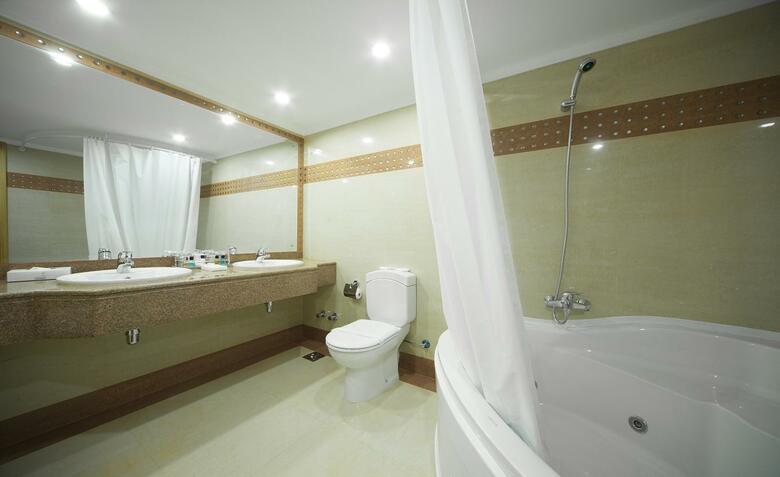 Hotel Golden Tulip Flamenco Cairo