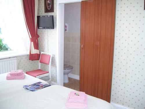 Hostal Mickleton Guesthouse