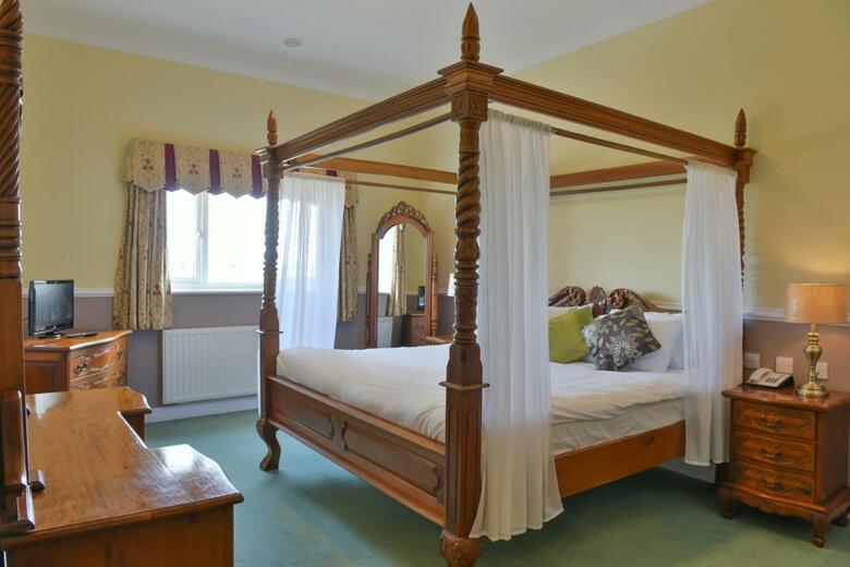 Southview Park Hotel
