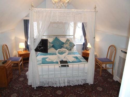 Hostal Knighton Lodge