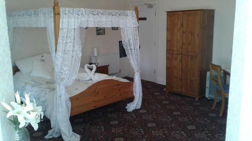 Hostal Knighton Lodge
