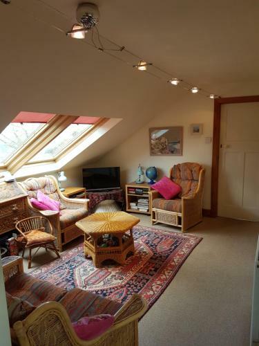 Hostal Norwegian Wood