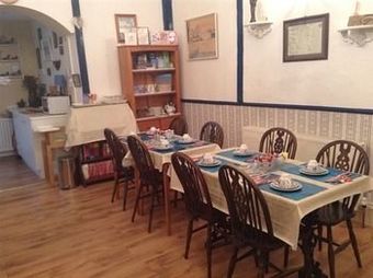 Hostal Barclay Guest House