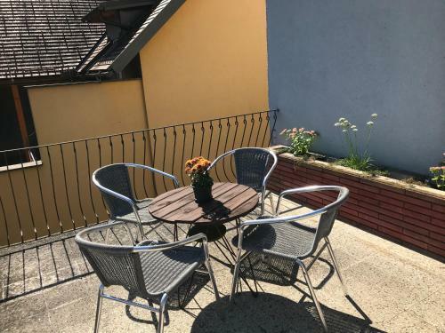 Apartamento Charmante Stadtwohnung Im Zentrum Von Leibnitz