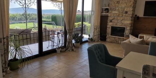 Villa Poemia