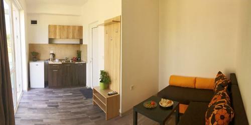 Hostal Karia Apartments