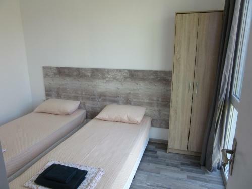 Hostal Karia Apartments