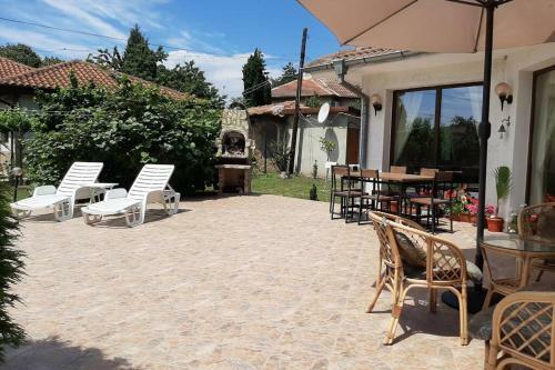 Villa Guesthouse Oasis-shabla