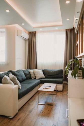 Apartamento Modern & Central 1br Apar With Free Street Parking