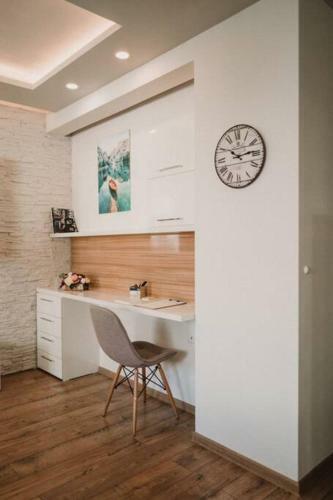 Apartamento Modern & Central 1br Apar With Free Street Parking