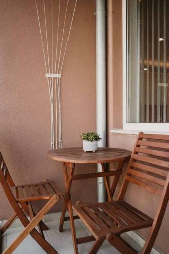 Apartamento Modern & Central 1br Apar With Free Street Parking
