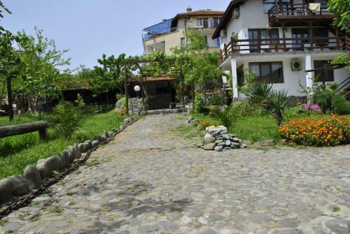 Hostal Art Studio Capitain