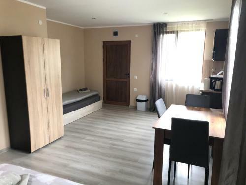 Hostal ???? ?? ????? ?????????
