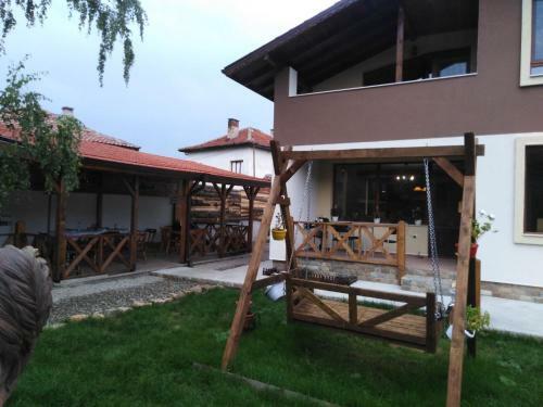 Villa Guest House Kalina