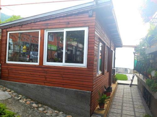 Hostal Guest House Ider