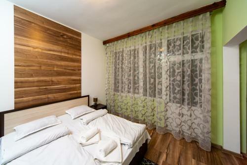 Hotel Tishina